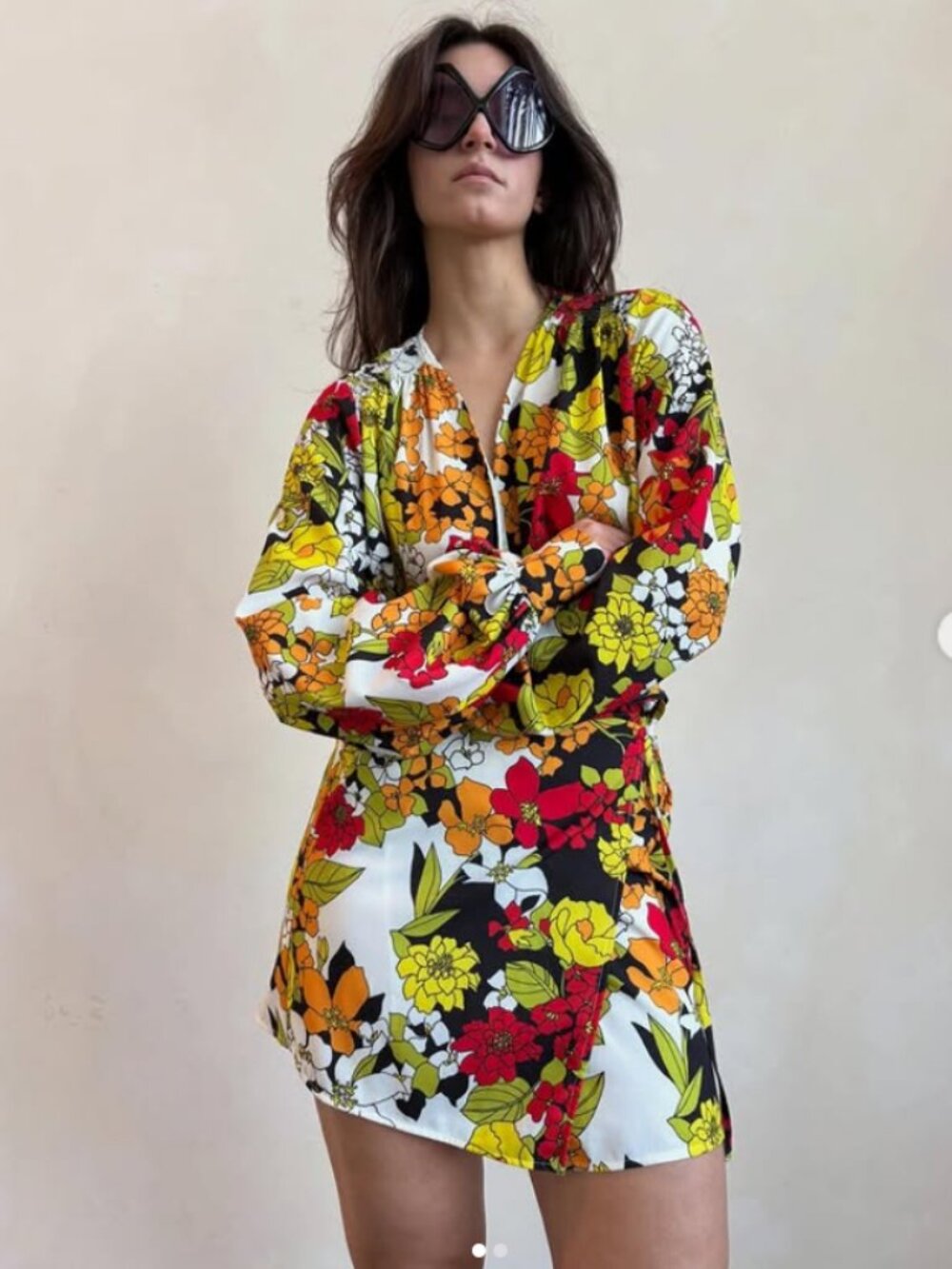 The Attico Spring Summer 2018 Floral Wrap Mini Dress Size 42 Vacation Resort